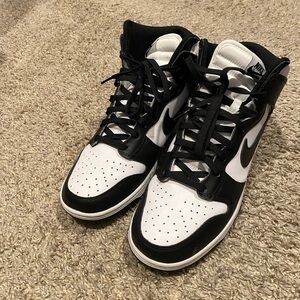 Nike Dunk High- Panda